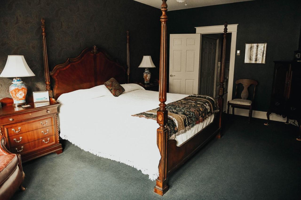 אוראיי China Clipper Inn (Adults Only) מראה חיצוני תמונה
