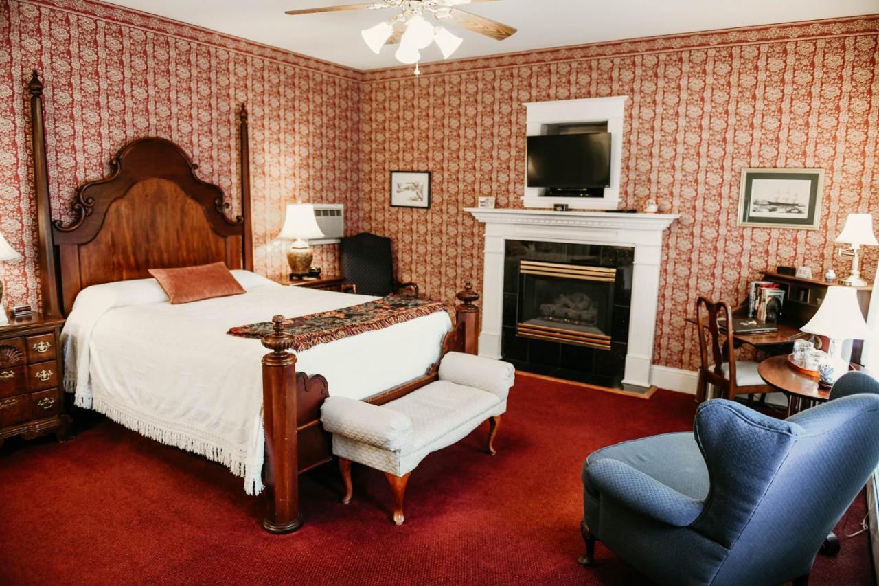 אוראיי China Clipper Inn (Adults Only) מראה חיצוני תמונה